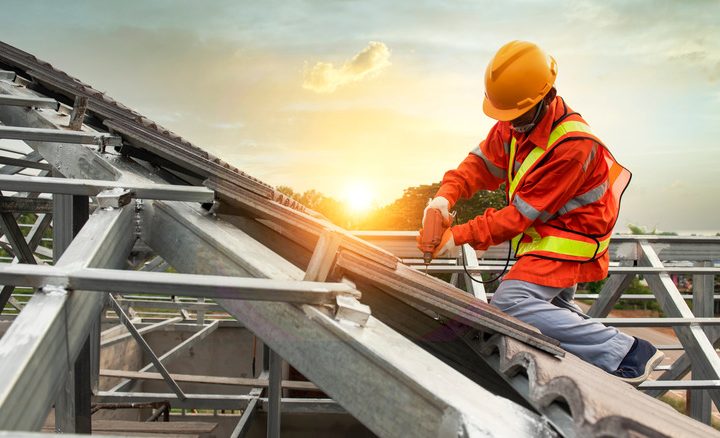 How to Choose a Reliable Roofing Contractor: Key Factors to Consider